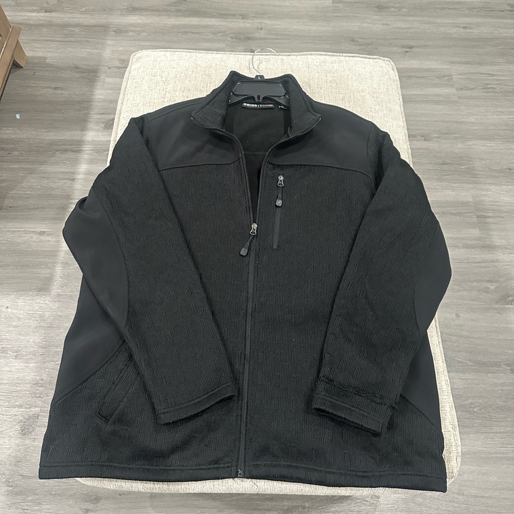 Swiss Tech jacket in woman plus size 18W-20W.   2xl